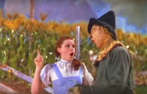 Wizard Of Oz Deleted Scene Puts The Scarecrow In A Whole New Light Dusty Old Thing