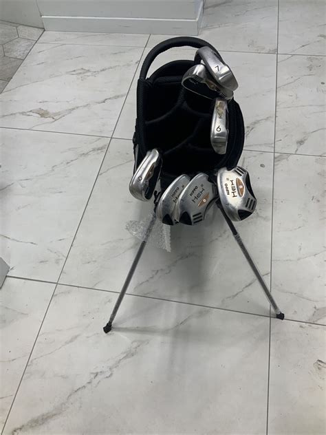 Hippo Hex 2 Rh Iron With Steel Shafts And Hybrids With Graphite Shaft