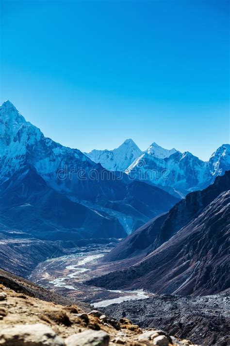 Snowy Mountains Of The Himalayas Stock Image Image Of Range