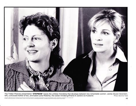 Susan Sarandon And Julia Roberts In Stepmom 1998 Movie Promotional