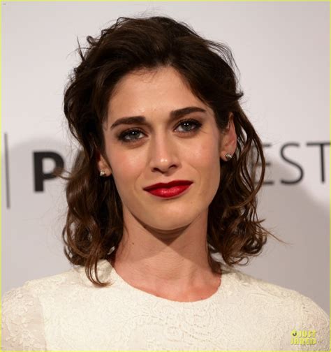 Photo Lizzy Caplan Michael Sheen Masters Of Sex At Paleyfest 16