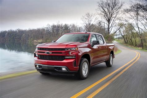 2019 Chevrolet Silverado Gets 27 Liter Turbo Four Cylinder Engine