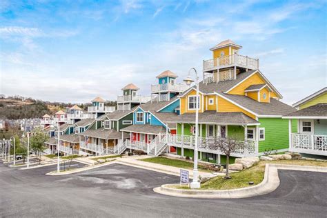 Bransons Nantucket Resort 32880 American Vacation Marketing