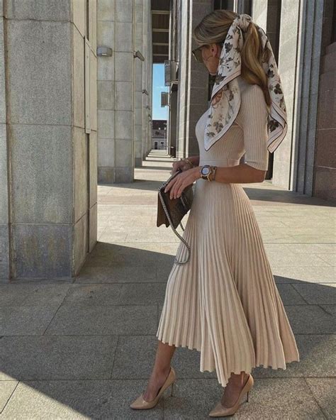 Pin By Provocative Woman On Elegance In 2020 Classy Outfits Fashion