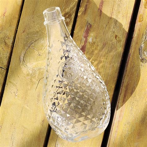 Fancy 700ml Embossed Glass Spirit Bottles With Cork Stopper Liquor