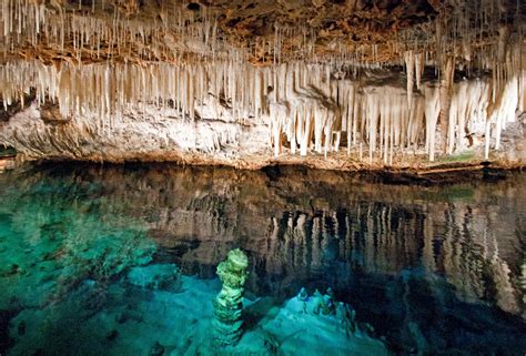 Crystal Cave In Bermuda Wondermondo