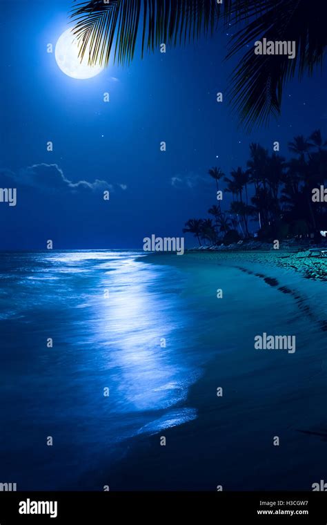Cancun Mexico Beach Night Hi Res Stock Photography And Images Alamy
