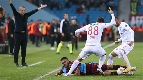 Sahasinda Ma Tir Yen Lm Yor Trabzonspor Sivasspor