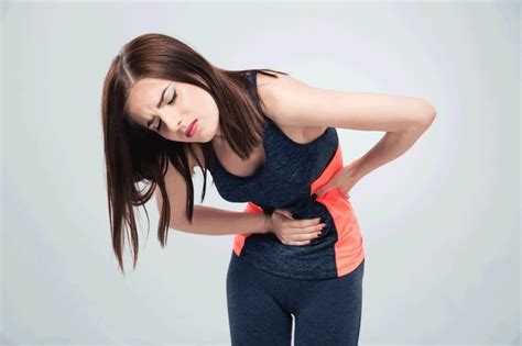 The pain may be worse when you breathe deeply, cough, or sneeze. Top 5 Scary Causes Of Dull Pain Under Right Rib Cage | MyBeautyGym