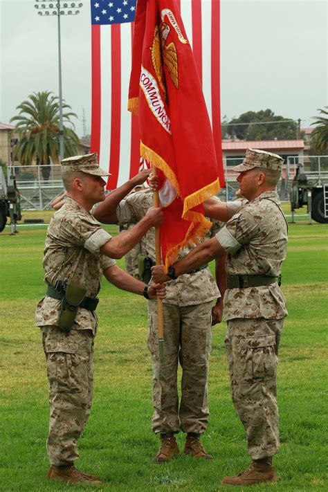 9th Comm Bn Opens Chapter With New Commander I Marine