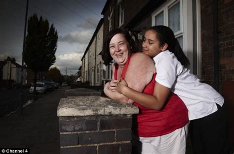 Benefits Streets White Dee Says She Will Stand As Mp Daily Mail Online