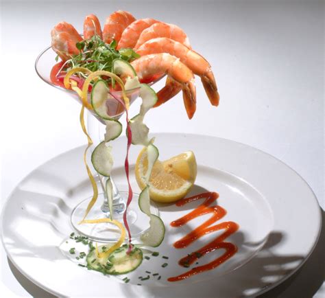 An elegant presentation for shrimp cocktail and simple way to keep shrimp cold and fresh at your next party or holiday gathering from amee's savory dish. Elizabeth Backman Fine Arts