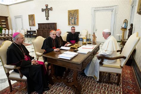 U S Bishops Meet With Pope Francis Tell Him Sexual Abuse Has ‘lacerated’ The Church America