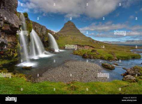 Kirkjufell Island On Iceland Stock Photo Alamy