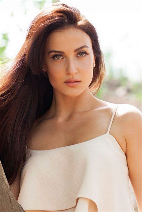 Elli Avram In Fhm Magazine Blogonbabes Com Bollywood Actress