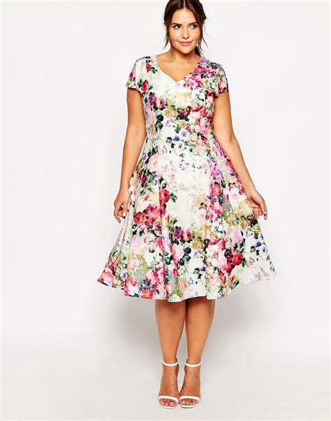 20 Plus Size Floral Dresses That Scream Spring Floral Plus Size Dresses Plus Size Outfits