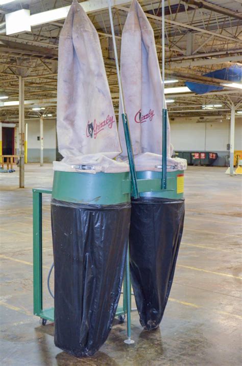 Used Grizzly 2 Bag Dust Collector Portable