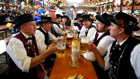 conheça 16 importantes festas populares da alemanha cultura alemã