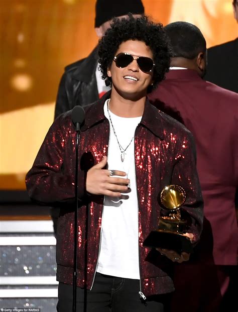 Grammys Bruno Mars Wins Six Awards As Jay Z Misses Out