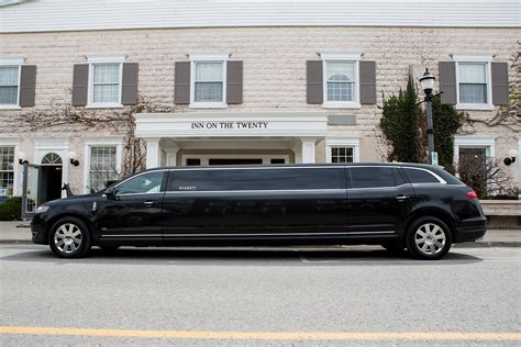 8 Passenger Stretch Lincoln Limo Dynasty Limousine