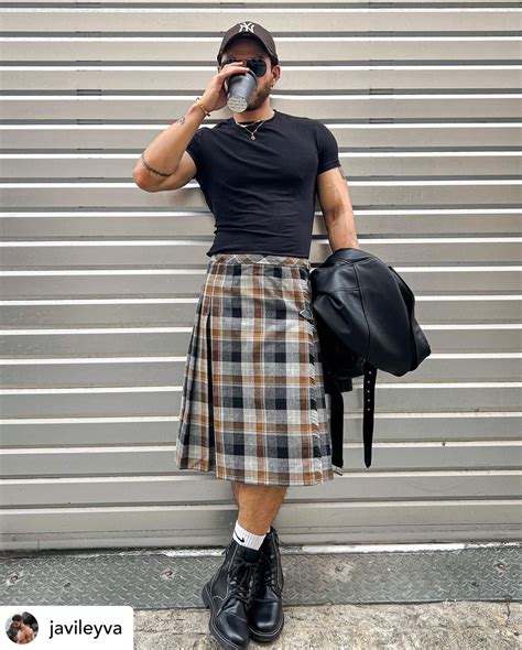 How To Dress Masculinely In A Skirt Part 1 The Beskirted Man