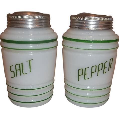 Hazel Atlas Green Salt Pepper Range Shaker Set From Jkqualityproducts