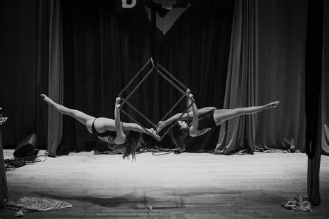 Aerial Cube Duet Performed By Aerial Revolution At The House Of Blues San Diego Aerial Dance