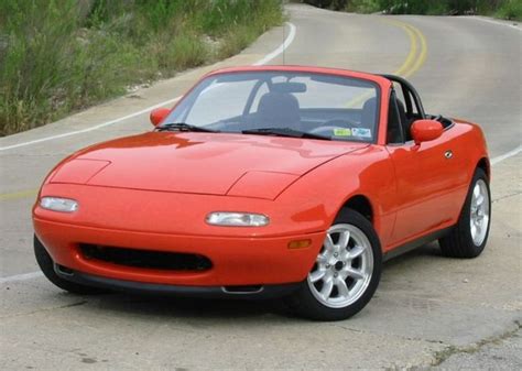 Automotive History 1989 Mazda Mx 5 Miata Simple Pleasures Curbside