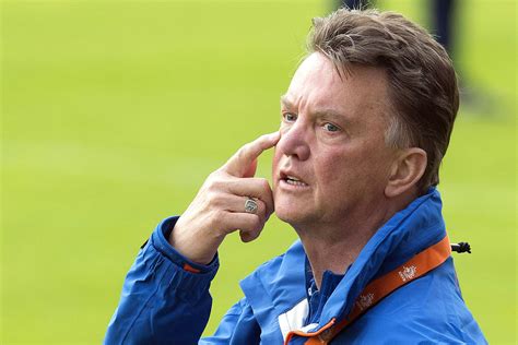 By using local florists for our flower deliveries, you are supporting your local florists and ensuring that people all over the world will be able to send flowers and send smiles around the corner, around the world for many years to come. Meet the new coach of Manchester United