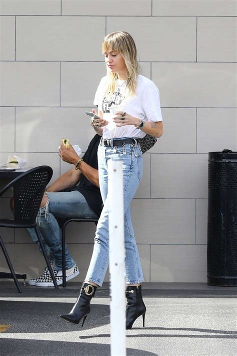 Miley Cyrus In Jeans Out In Los Angeles 20 Gotceleb