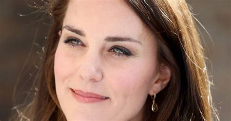 Kate Middleton Flannel Face Cloth Skincare Secrets Glamour Uk