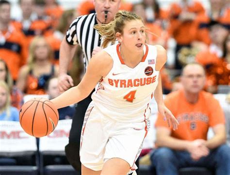 Syracuse Women S Basketball Unveils New Leader In Season Opening Rout Of Morgan State