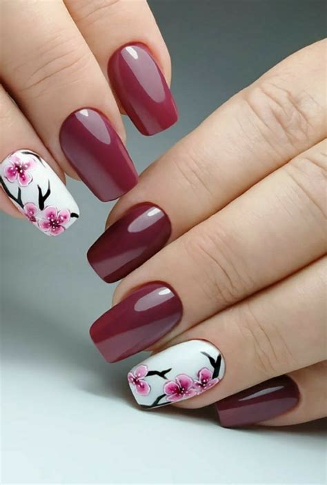 76 Pretty And Delicate Floral Nail Designs Page 40 Of 76 Lily