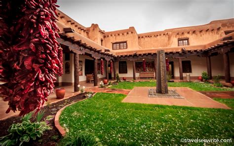 More than 12 million visitors visited the city state in the year 2015 alone! Perfect Travel Guide for Santa Fe, New Mexico Points of ...