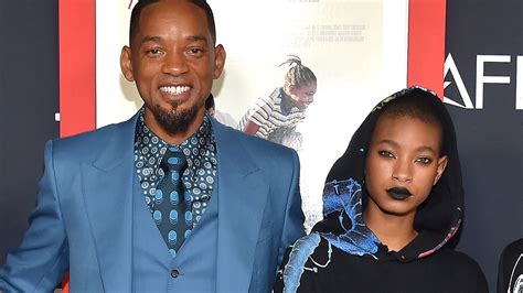 Will Smiths Daughter Willow Exposes Her Bare Chest And Endless Legs In