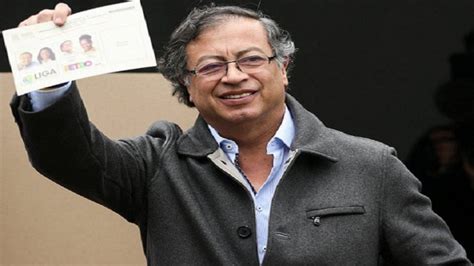 कोलंबिया के राष्ट्रपति चुनाव में गुस्तावो पेट्रो को भारी बढ़त Jagaran Samachar Tripura News