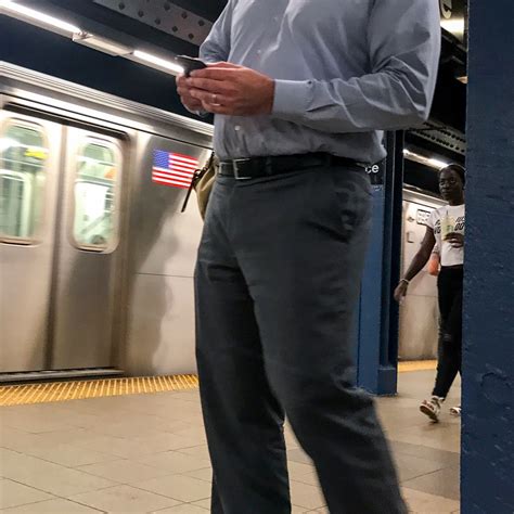 Daddies On The Go — Nyc Park Place Tribeca Subway Daddy Off Work And