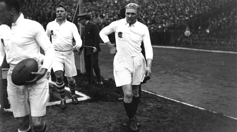 Wavell Wakefield Takes The Field In Paris For His Last International