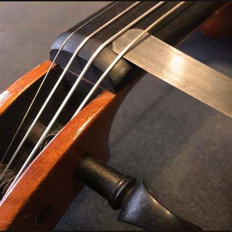 violin slot