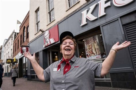 Woman Becomes Local Legend After Working At Kfc For 41 Years Metro News