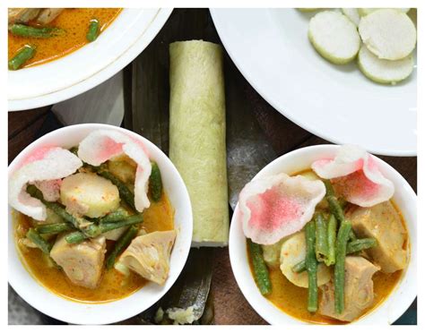Berikut ini adalah cara untuk membuat nya. Indonesian Medan Food: Lontong Gulai Cubadak / Lontong ...