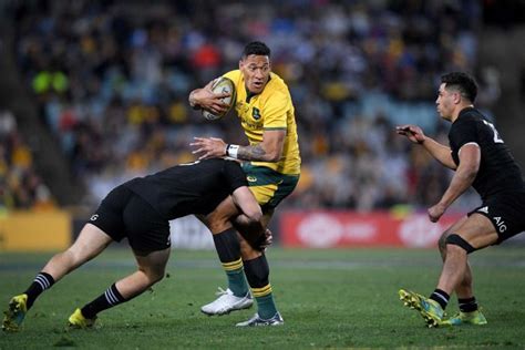 Israel folau è stato escluso dalla nazionale dopo aver condiviso un messaggio che invitava al pentimento gli omosessuali destinati all'inferno. Israel Folau refuses to learn his lesson about public ...