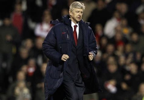 Wenger Believes That Chelsea Can Beat Barcelona