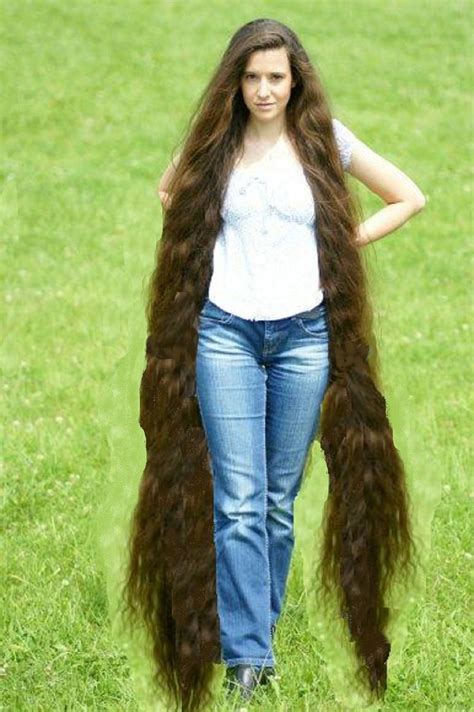 Pin By Jeffrey Torres On Super Long Hair Models Super