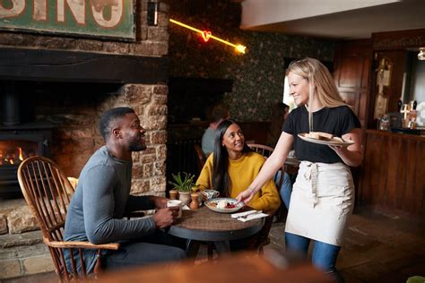 How Do You Build Relationships With Your Restaurant Guests