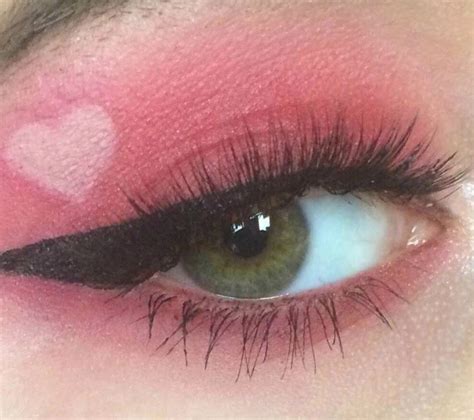 Pin De Babie Usagi ･ﾟ ･ﾟ En Pink Aesthetics Maquillaje De Ojos
