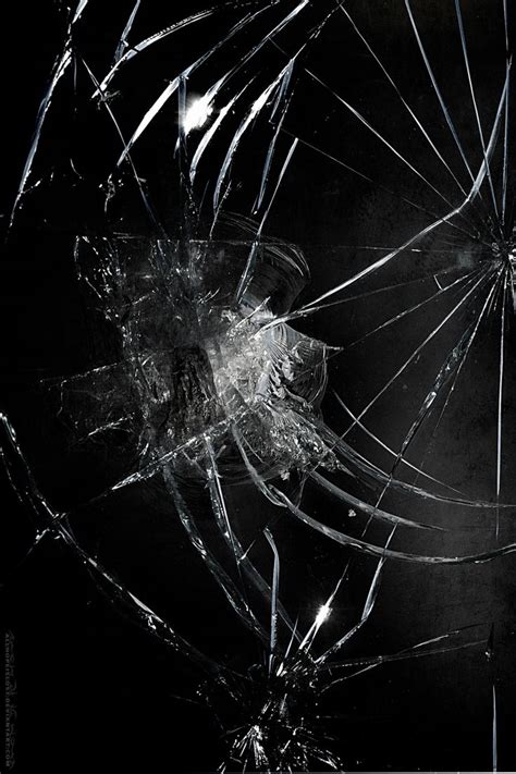 Small Cracked Screen Wallpaperbroken Screen Wallpaper 4kcracked