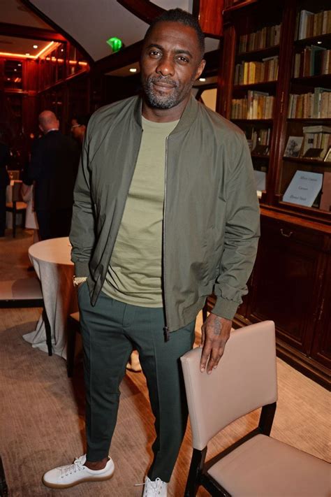Idris Elba Just Pulled Off A Style Move Every Man Can Copy Tênis