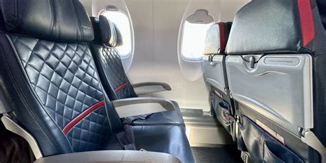 Review Delta Connection Comfort Plus Embraer 175 And Crj 900