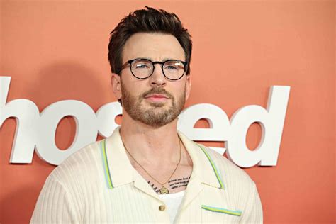 Chris Evans Made Rare Comments About His Wife Alba Baptista Just Days